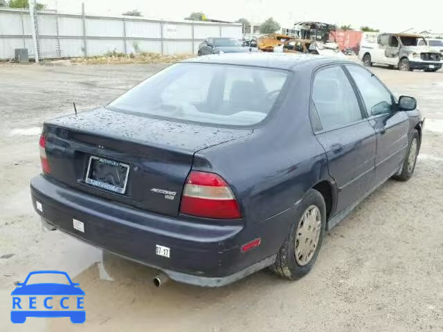 1995 HONDA ACCORD DX 1HGCD5525SA147843 Bild 3