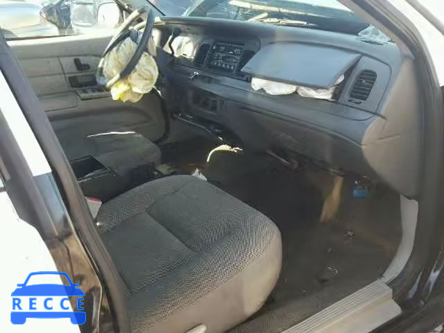 2003 FORD CROWN VIC 2FAHP71W73X198159 image 4