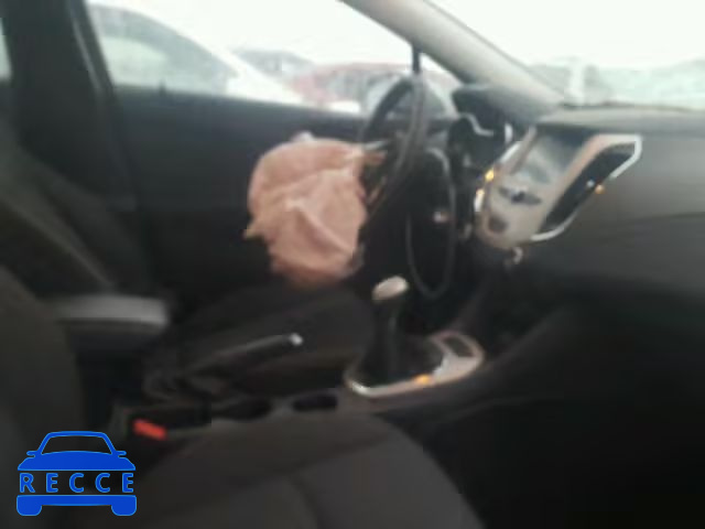 2016 CHEVROLET CRUZE LS 1G1BB5SM2G7270096 image 4