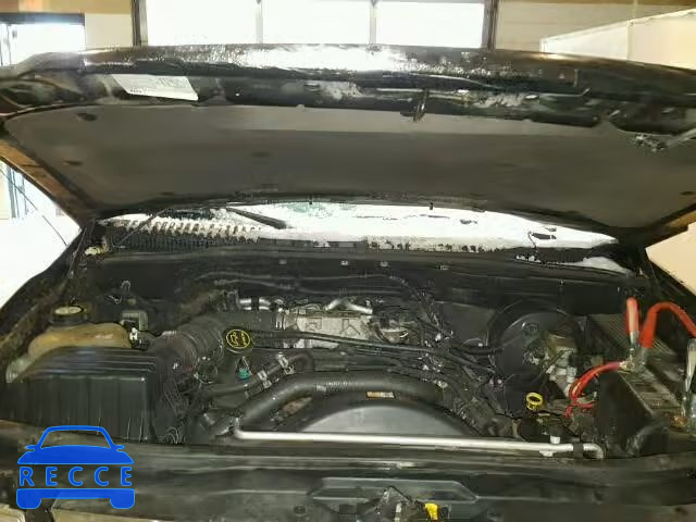 2004 FORD EXPLORER L 1FMZU85WX4UC00563 image 6