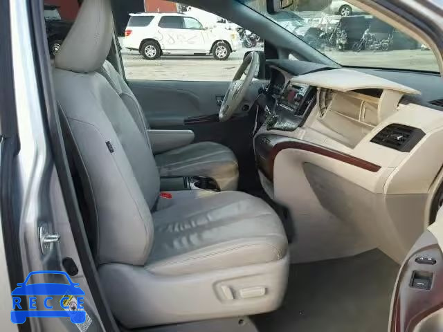2014 TOYOTA SIENNA XLE 5TDYK3DC6ES466135 image 4