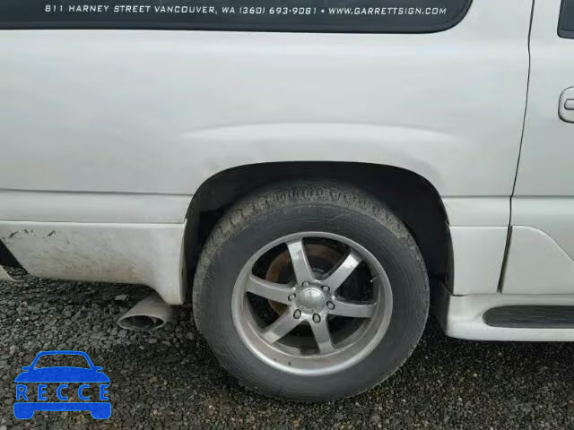 2001 GMC DENALI XL 1GKFK66U51J172476 image 8