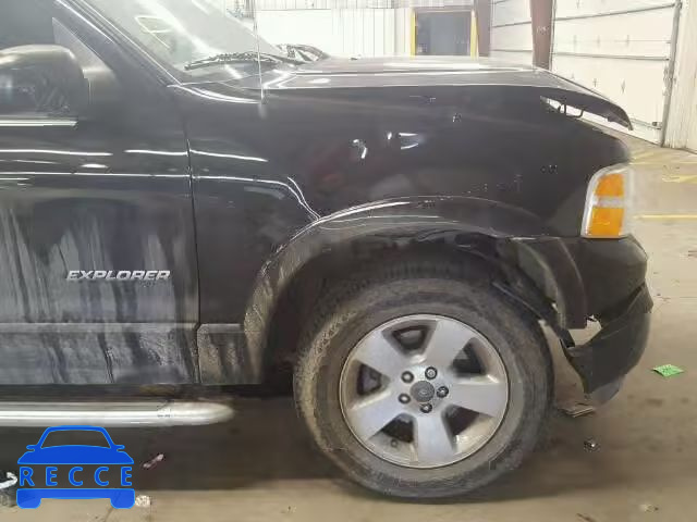 2004 FORD EXPLORER L 1FMDU75W34UA95529 image 9