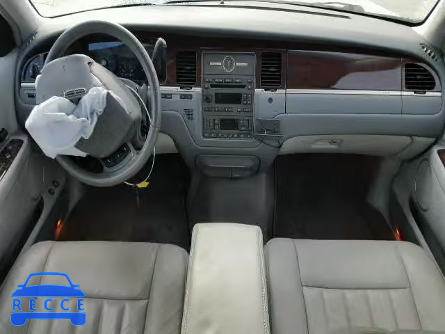 2007 LINCOLN TOWN CAR S 1LNHM81W07Y618080 зображення 9