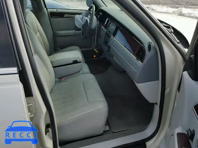 2007 LINCOLN TOWN CAR S 1LNHM81W07Y618080 зображення 4