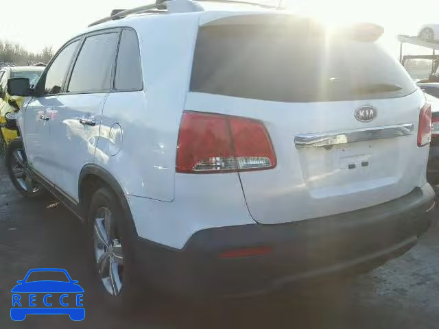 2013 KIA SORENTO EX 5XYKUDA65DG405164 image 2