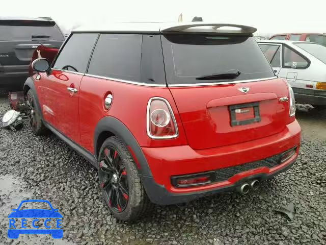 2011 MINI COOPER S WMWSV3C59BTY13869 image 2