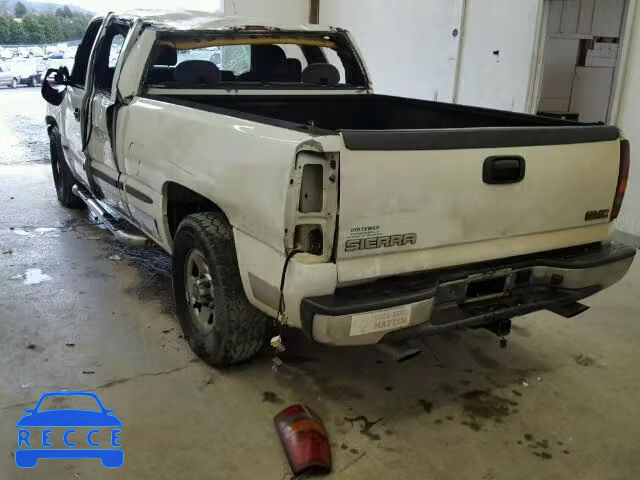 2002 GMC SIERRA C15 2GTEC19W221390696 image 2