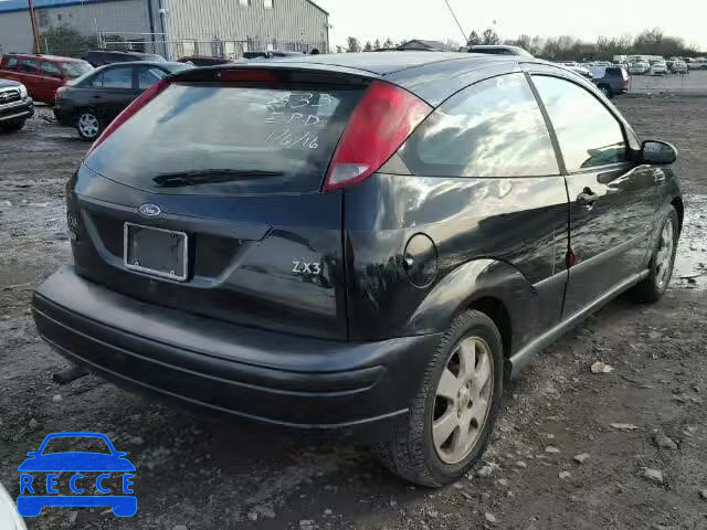 2002 FORD FOCUS ZX3 3FAFP31332R116575 image 3