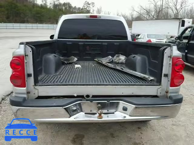 2005 DODGE DAKOTA SLT 1D7HW42K55S287618 image 9