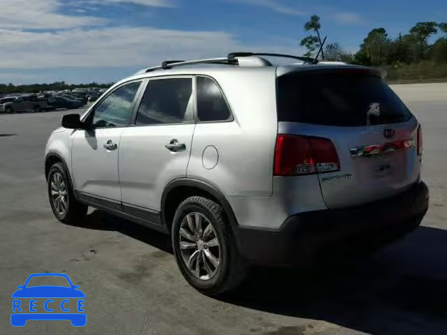 2011 KIA SORENTO EX 5XYKU3A12BG182903 image 2