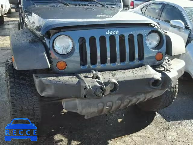 2007 JEEP WRANGLER X 1J4GA39127L193666 image 9