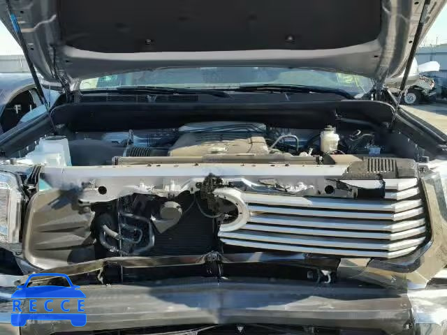 2017 TOYOTA TUNDRA CREWMAX 5TFHY5F14HX585791 зображення 6