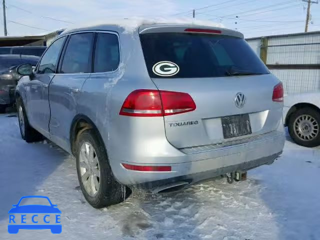 2011 VOLKSWAGEN TOUAREG TD WVGFK9BP7BD005514 image 2