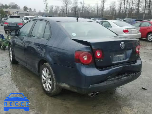 2010 VOLKSWAGEN JETTA LIMI 3VWAX7AJ2AM109166 image 2