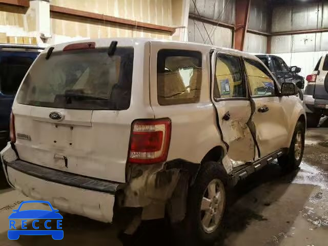 2010 FORD ESCAPE XLS 1FMCU9C70AKC96900 image 3