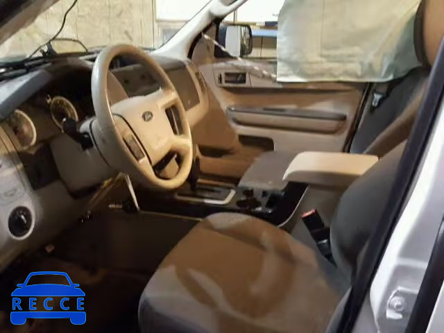 2010 FORD ESCAPE XLS 1FMCU9C70AKC96900 image 4