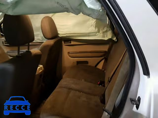 2010 FORD ESCAPE XLS 1FMCU9C70AKC96900 image 5