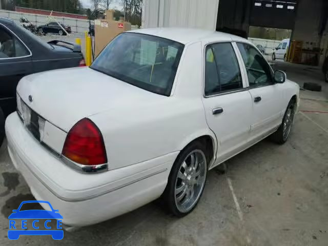 2002 FORD CROWN VICT 2FAFP74WX2X158644 зображення 3