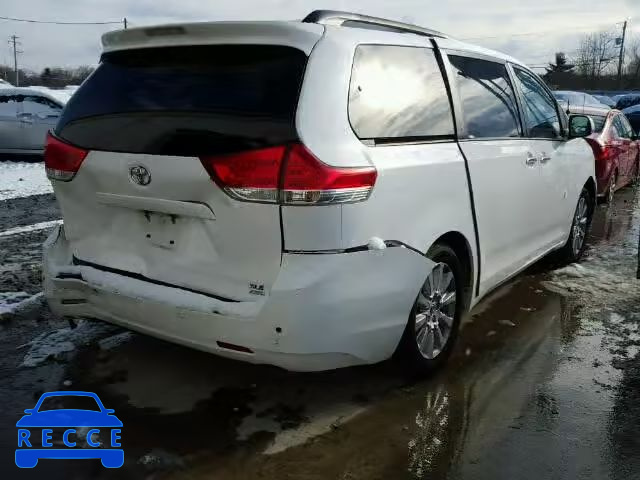 2013 TOYOTA SIENNA XLE 5TDDK3DC0DS070702 зображення 3