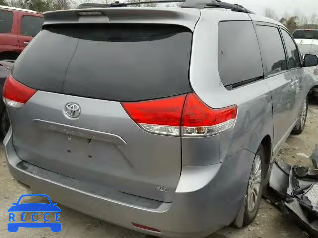 2013 TOYOTA SIENNA XLE 5TDYK3DC6DS325998 зображення 3