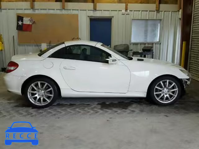 2005 MERCEDES-BENZ SLK350 WDBWK56F15F074981 зображення 9