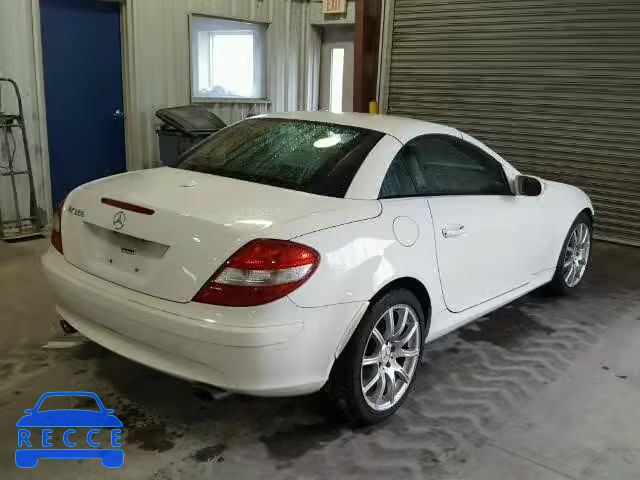 2005 MERCEDES-BENZ SLK350 WDBWK56F15F074981 image 3