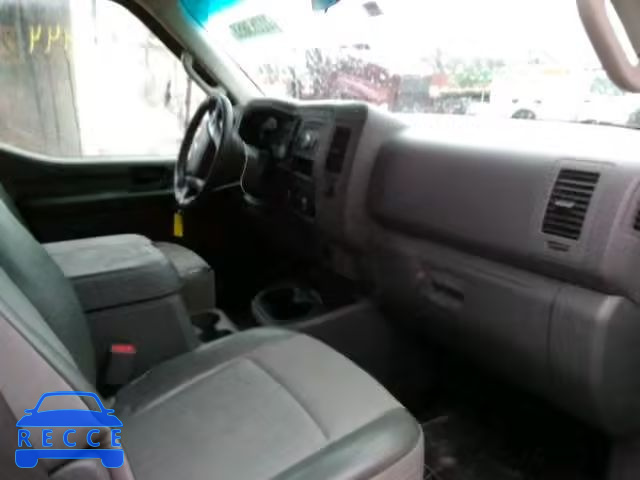 2014 NISSAN NV 2500 1N6BF0LY0EN102687 image 4