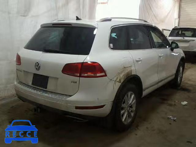 2014 VOLKSWAGEN TOUAREG V6 WVGEP9BPXED009686 image 3