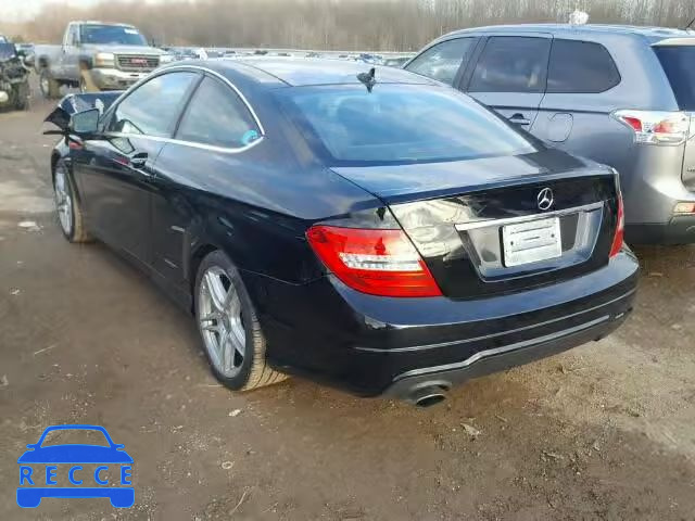 2015 MERCEDES-BENZ C 250 WDDGJ4HB0FG363722 image 2