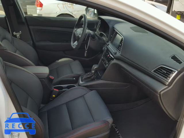 2018 HYUNDAI ELANTRA SP KMHD04LB5JU526507 image 4