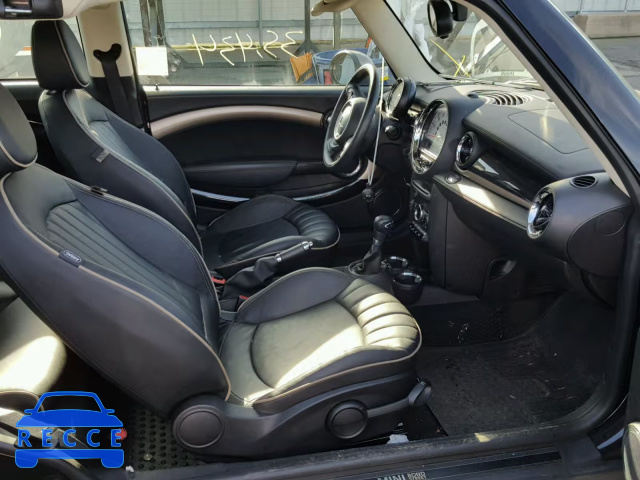 2013 MINI COOPER CLU WMWZF3C59DT490907 image 4