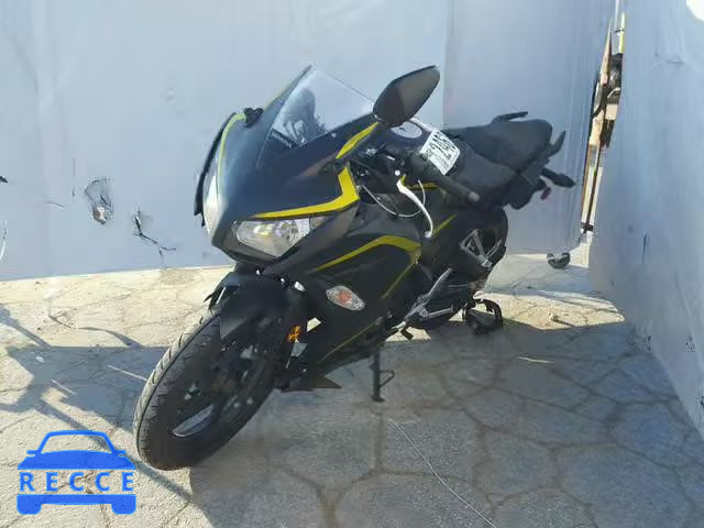 2015 HONDA CBR300 R MLHNC5109F5102253 Bild 1