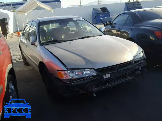 1996 HONDA ACCORD DX 1HGCD5687TA101872 image 0