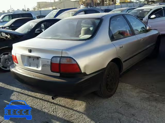 1996 HONDA ACCORD DX 1HGCD5687TA101872 Bild 3