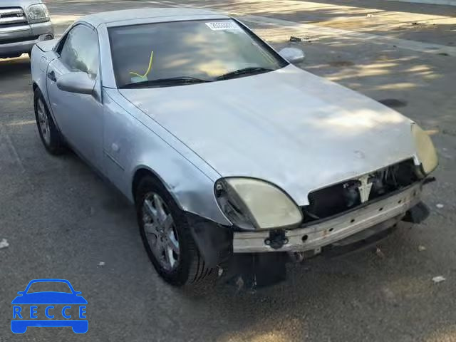 2000 MERCEDES-BENZ SLK 230 KO WDBKK47F3YF152012 image 0