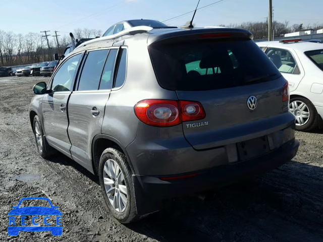 2009 VOLKSWAGEN TIGUAN SE WVGBV75N09W518025 image 2