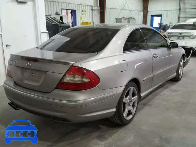 2007 MERCEDES-BENZ CLK 550 WDBTJ72H57F213540 зображення 3