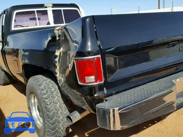 1983 CHEVROLET C20 1GCGC24M1DJ135941 Bild 9