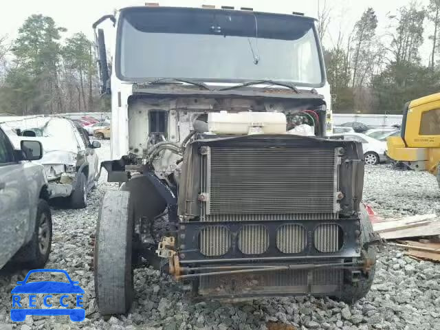 2005 VOLVO VN VNL 4V4NC9TG75N384092 image 8