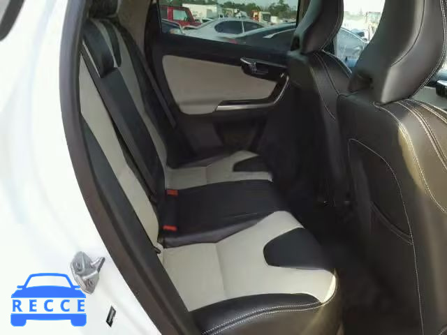 2017 VOLVO XC60 T5 YV440MDR5H2016869 Bild 5