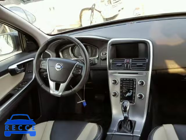 2017 VOLVO XC60 T5 YV440MDR5H2016869 Bild 8