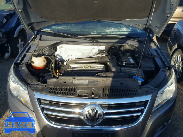 2009 VOLKSWAGEN TIGUAN SE WVGBV75N69W532768 image 4