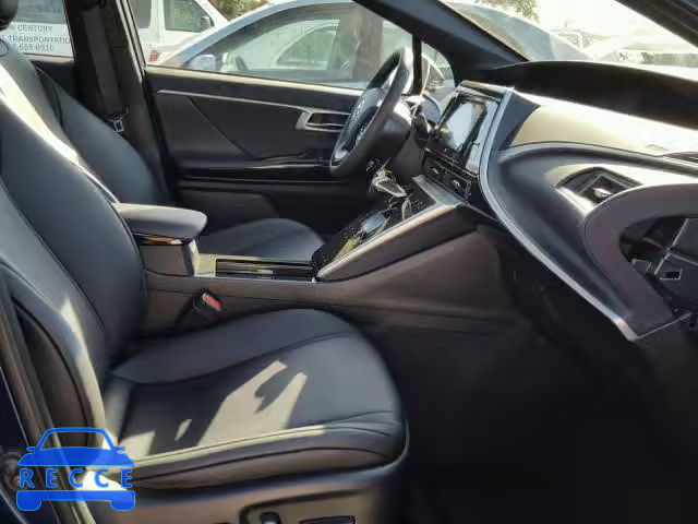 2017 TOYOTA MIRAI JTDBVRBDXHA002830 image 4