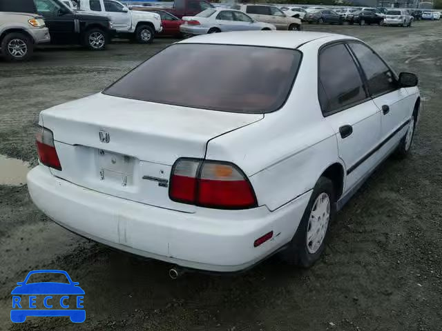 1996 HONDA ACCORD DX 1HGCD5624TA023546 image 3