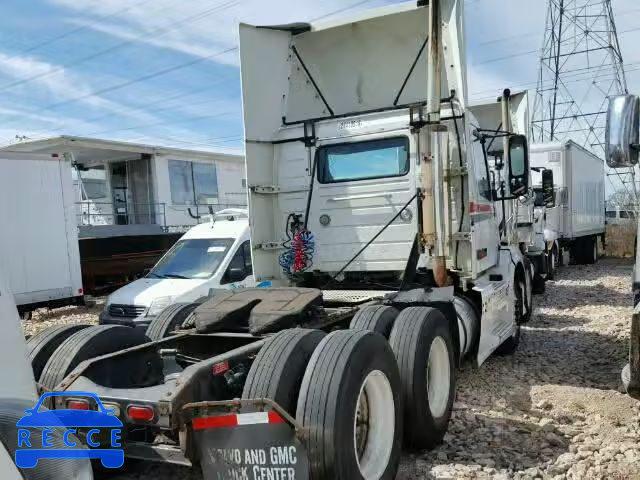 2005 VOLVO VN VNL 4V4NC9GF15N394666 image 3