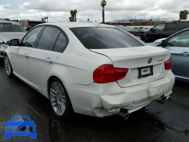 2011 BMW 335 D WBAPN7C55BA948694 Bild 2