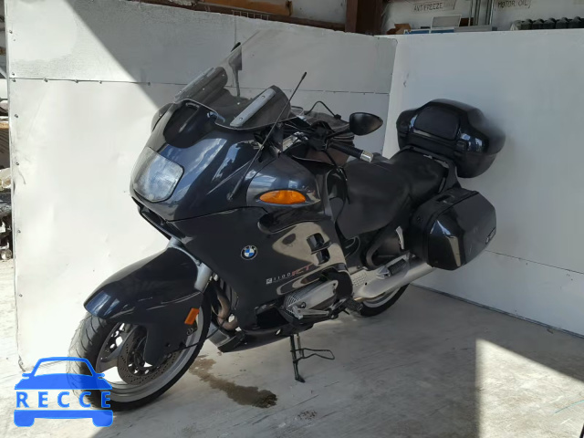 2000 BMW R1100 RT WB10418A1YZC68067 image 1