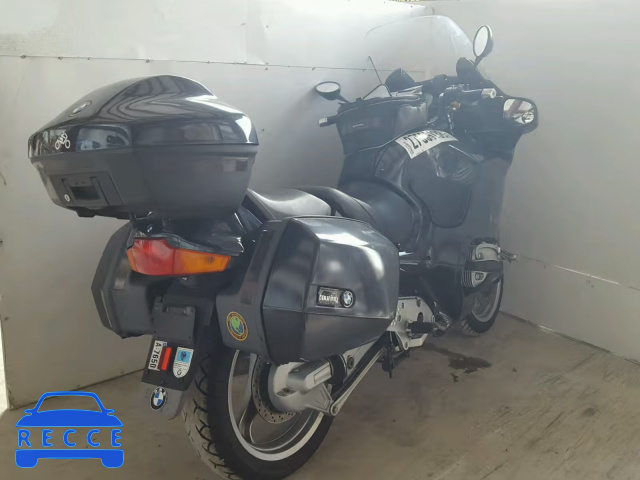 2000 BMW R1100 RT WB10418A1YZC68067 image 3