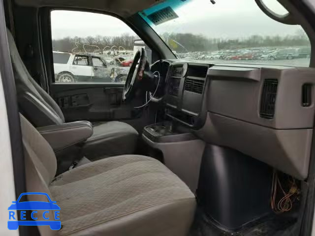 2005 CHEVROLET TRUCK 1GBJG31U551261939 image 4